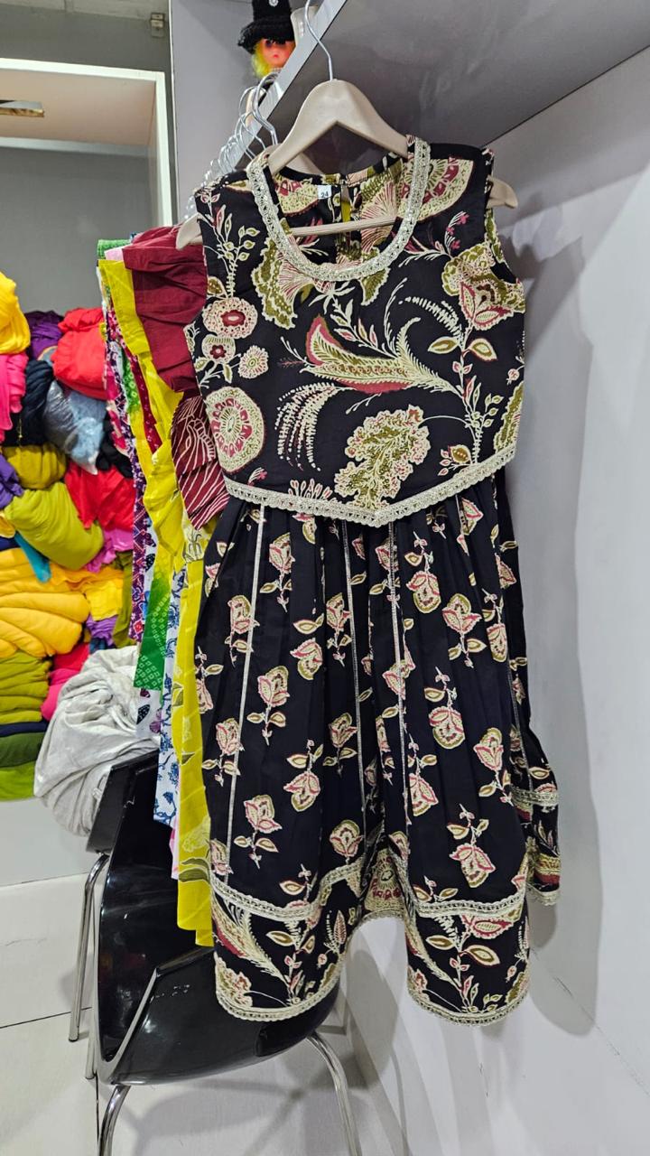 Gulnaar Lenhga Set (Black lenhhga)